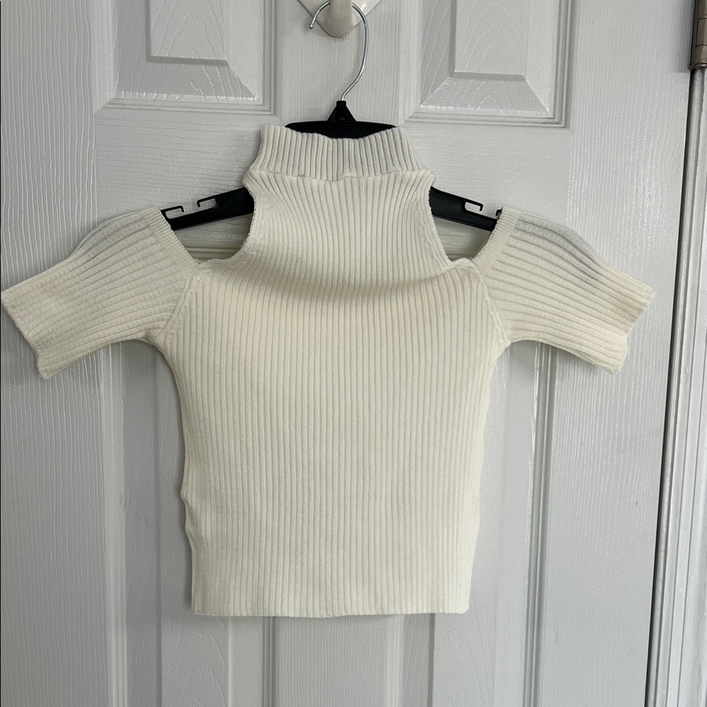 Forever 21 Cream Ribbed Crop Top